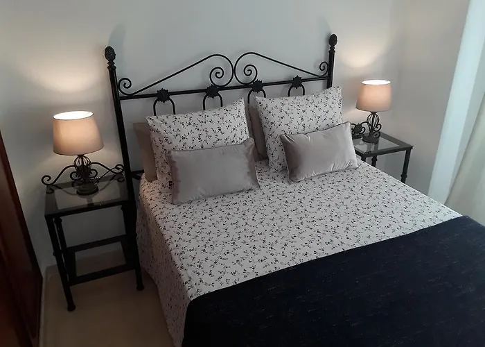 Fan Flat Apartment *